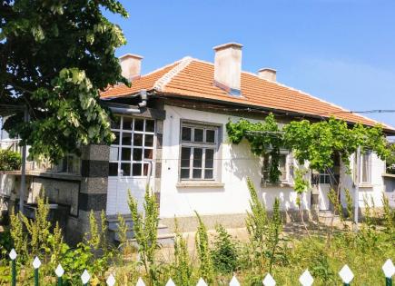 House for 27 000 euro in Burgas, Bulgaria