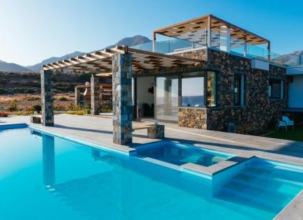 Villa for 2 800 000 euro in Lasithi, Greece