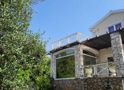 Villa for 2 000 euro per month in Kotor, Montenegro