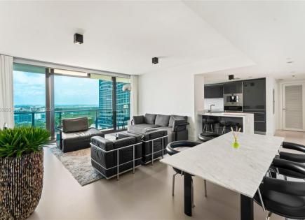 Appartement pour 1 200 737 Euro à Miami, États-Unis