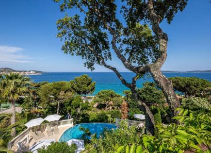 Villa for 4 800 000 euro in Saint-Maxime, France