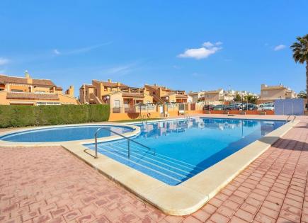 Bungalow for 140 000 euro in Torrevieja, Spain
