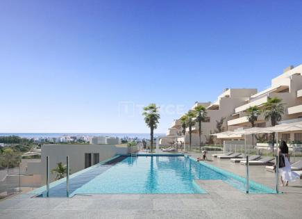 Apartment for 354 000 euro in Estepona, Spain