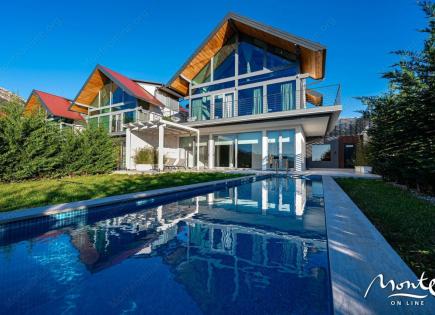 Villa for 680 000 euro in Tivat, Montenegro