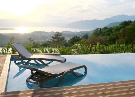 Villa for 275 000 euro in Kavac, Montenegro