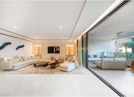 Apartment for 6 971 019 euro in Dubai, UAE