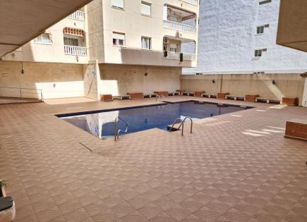 Flat for 98 000 euro in Torrevieja, Spain