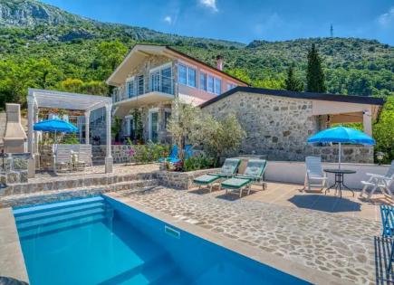 Casa para 600 000 euro en Buljarica, Montenegro