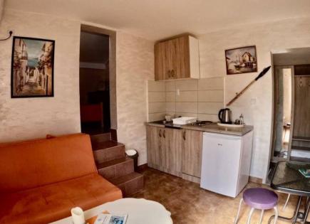 Casa para 440 000 euro en Krasici, Montenegro