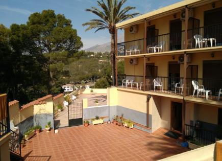 Hotel for 2 500 000 euro on Costa Blanca, Spain