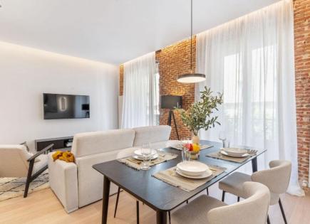 Wohnung für 1 199 000 euro in Madrid, Spanien