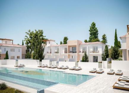 Casa adosada para 515 000 euro en Pafos, Chipre