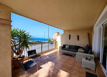 Townhouse for 450 000 euro on Costa Blanca, Spain
