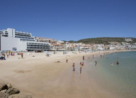 Flat for 650 000 euro in Sesimbra, Portugal