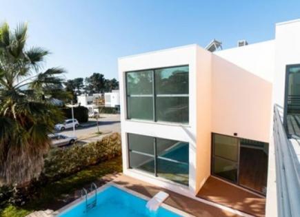 House for 590 000 euro in Palmela, Portugal