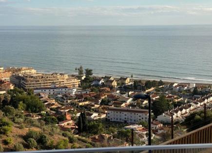Townhouse for 590 000 euro on Costa del Sol, Spain