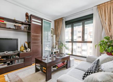 Flat for 585 000 euro in Madrid, Spain