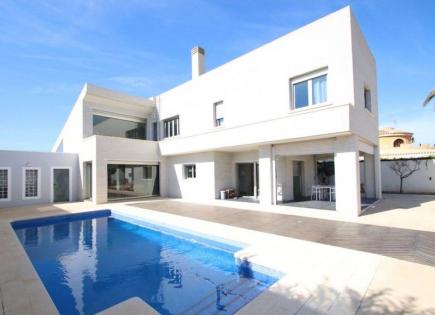 House for 598 000 euro on Costa Blanca, Spain