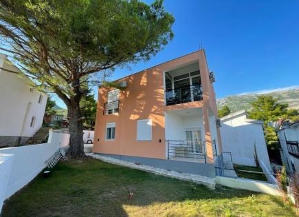 Haus für 330 000 euro in Sutomore, Montenegro