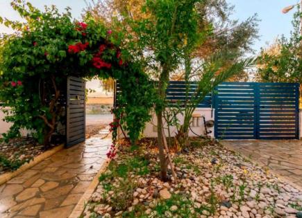 Maison pour 1 200 000 Euro à Larnaca, Chypre