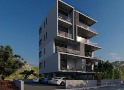 Commercial property for 2 050 000 euro in Paphos, Cyprus