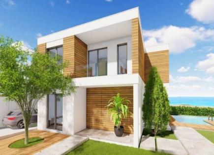 House for 1 700 000 euro in Paphos, Cyprus