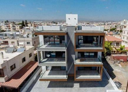 Flat for 2 150 000 euro in Limassol, Cyprus
