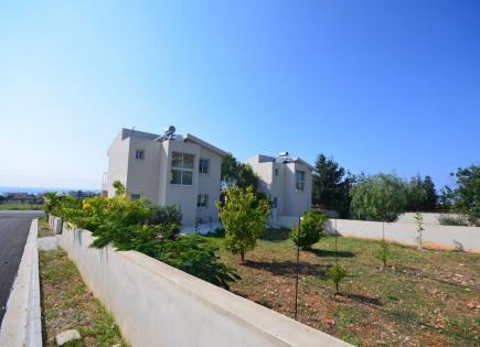 House for 530 000 euro in Paphos, Cyprus