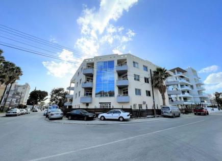Flat for 4 200 000 euro in Larnaca, Cyprus