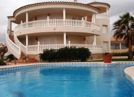 House for 1 990 000 euro on Costa Calida, Spain