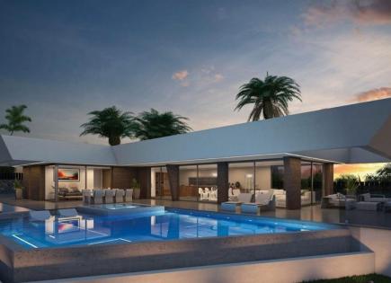 House for 570 000 euro on Costa Blanca, Spain