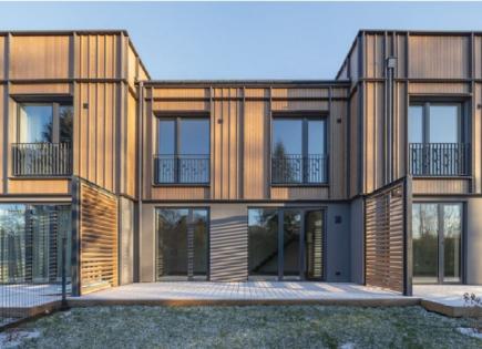 Casa para 300 000 euro en Riga, Letonia