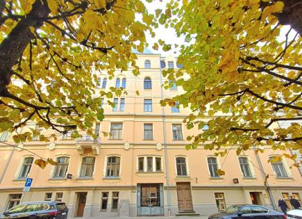 Flat for 550 000 euro in Riga, Latvia