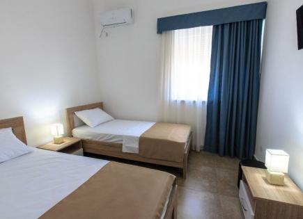 Hotel para 420 000 euro en Sutomore, Montenegro