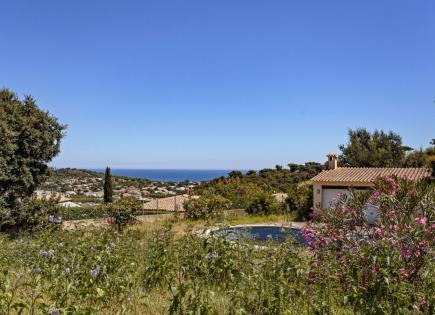 Land for 800 000 euro on Costa Brava, Spain