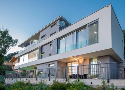 House for 895 000 euro in Kotor, Montenegro