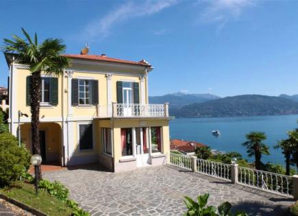 Casa para 2 200 000 euro en Baveno, Italia