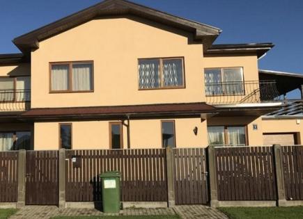 Casa para 570 000 euro en Distrito de Riga, Letonia