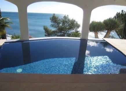 House for 1 850 000 euro on Costa Blanca, Spain
