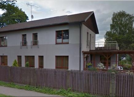 House for 440 000 euro in Melluzi, Latvia