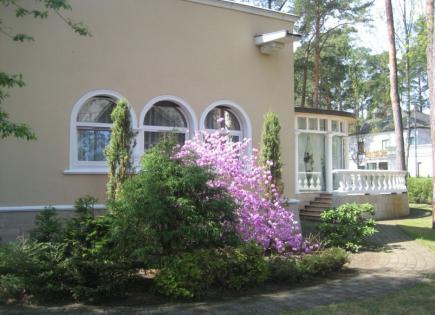 Casa para 980 000 euro en Bulduri, Letonia