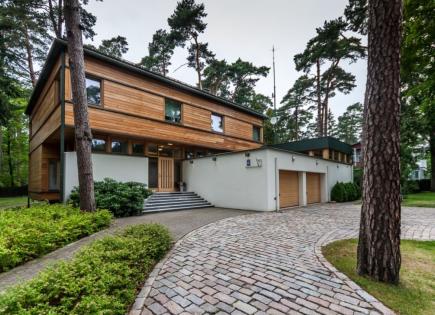 House for 2 700 000 euro in Bulduri, Latvia