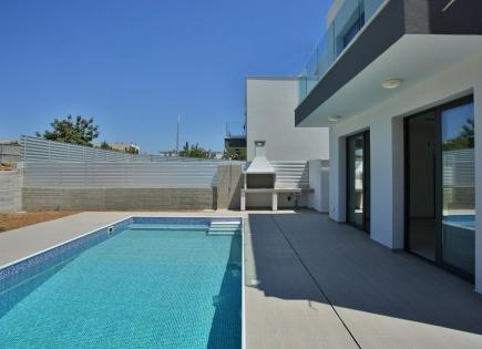 Villa for 465 000 euro in Paphos, Cyprus