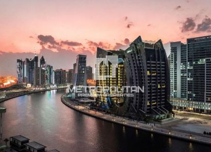 Apartment for 3 758 479 euro in Dubai, UAE