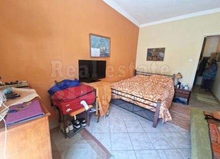 Apartment for 65 000 euro in Loutraki, Greece