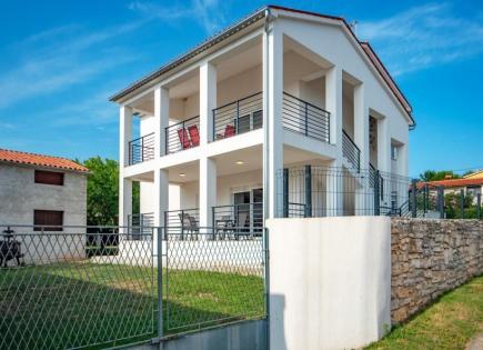 House for 1 150 000 euro in Liznjan, Croatia