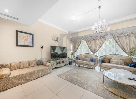 Villa para 1 071 460 euro en Dubái, EAU