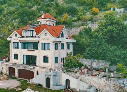 Cottage for 1 850 000 euro in Budva, Montenegro
