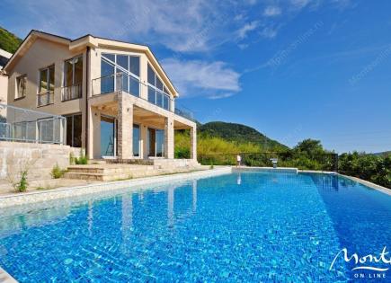 House for 320 000 euro in Tivat, Montenegro