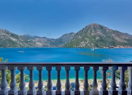 Villa für 695 000 euro in Kostanjica, Montenegro